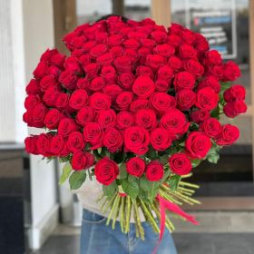 45 гигантских красных роз 160 см