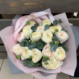 Букет из 15 Ранункулюсов Ханой